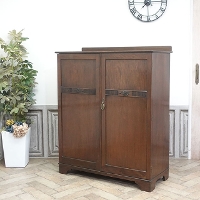 1930年頃　マホガニー材　イギリス　アンティーク・ワードローブ　antique59658