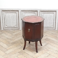 1920�N���@�}�z�K�j�[�ށ@�C�M���X�@�A���e�B�[�N�E�i�C�g�e�[�u���@antique80698