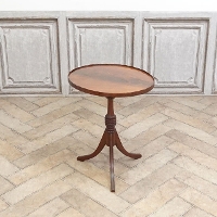 1940�N���@�}�z�K�j�[�ށ@�C�M���X�@�A���e�B�[�N�E���C���e�[�u���@antique80689