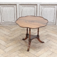 1940�N���@�}�z�K�j�[�ށ@�C�M���X�@�A���e�B�[�N�E�R�[�q�[�e�[�u���@antique80862