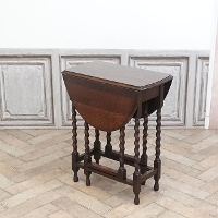 1920�N���@�I�[�N�ށ@�C�M���X�@�A���e�B�[�N�E�T�C�h�e�[�u���@antique80541