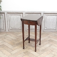 1920�N���@�}�z�K�j�[�ށ@�C�M���X�@�A���e�B�[�N�E�T�C�h�e�[�u���@antique81085