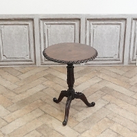 1910�N���@�}�z�K�j�[�ށ@�C�M���X�@�A���e�B�[�N�E�T�C�h�e�[�u���@antique81171