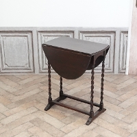 1920�N���@�I�[�N�ށ@�C�M���X�@�A���e�B�[�N�E�T�C�h�e�[�u���@antique81232
